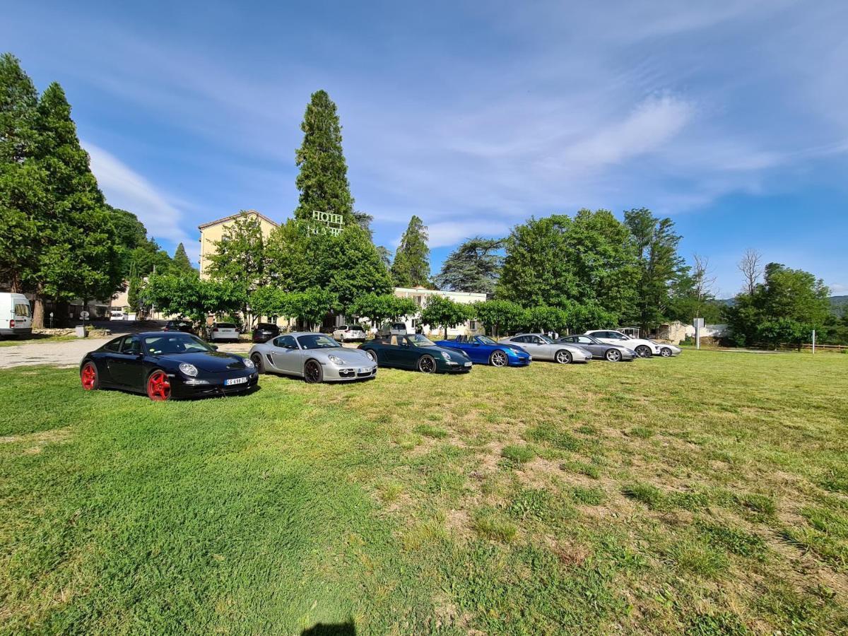 Logis Hotel Les Cedres Joyeuse Buitenkant foto