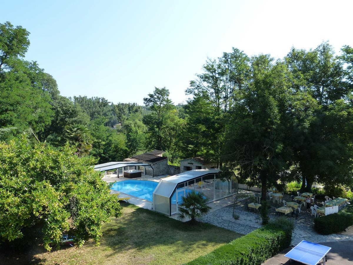 Logis Hotel Les Cedres Joyeuse Buitenkant foto